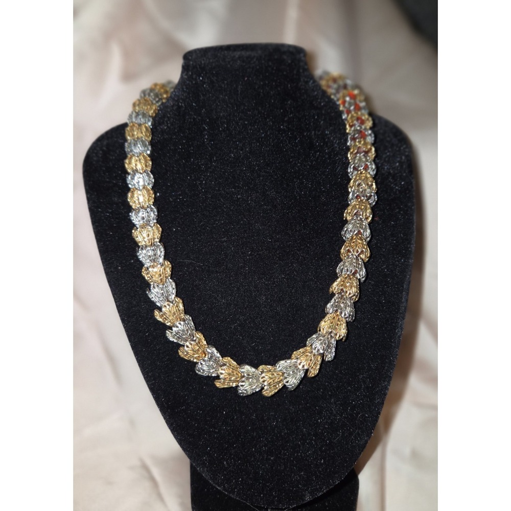 Vintage Napier gold & silver tone chain necklace. Box closure. Signed. 16 in